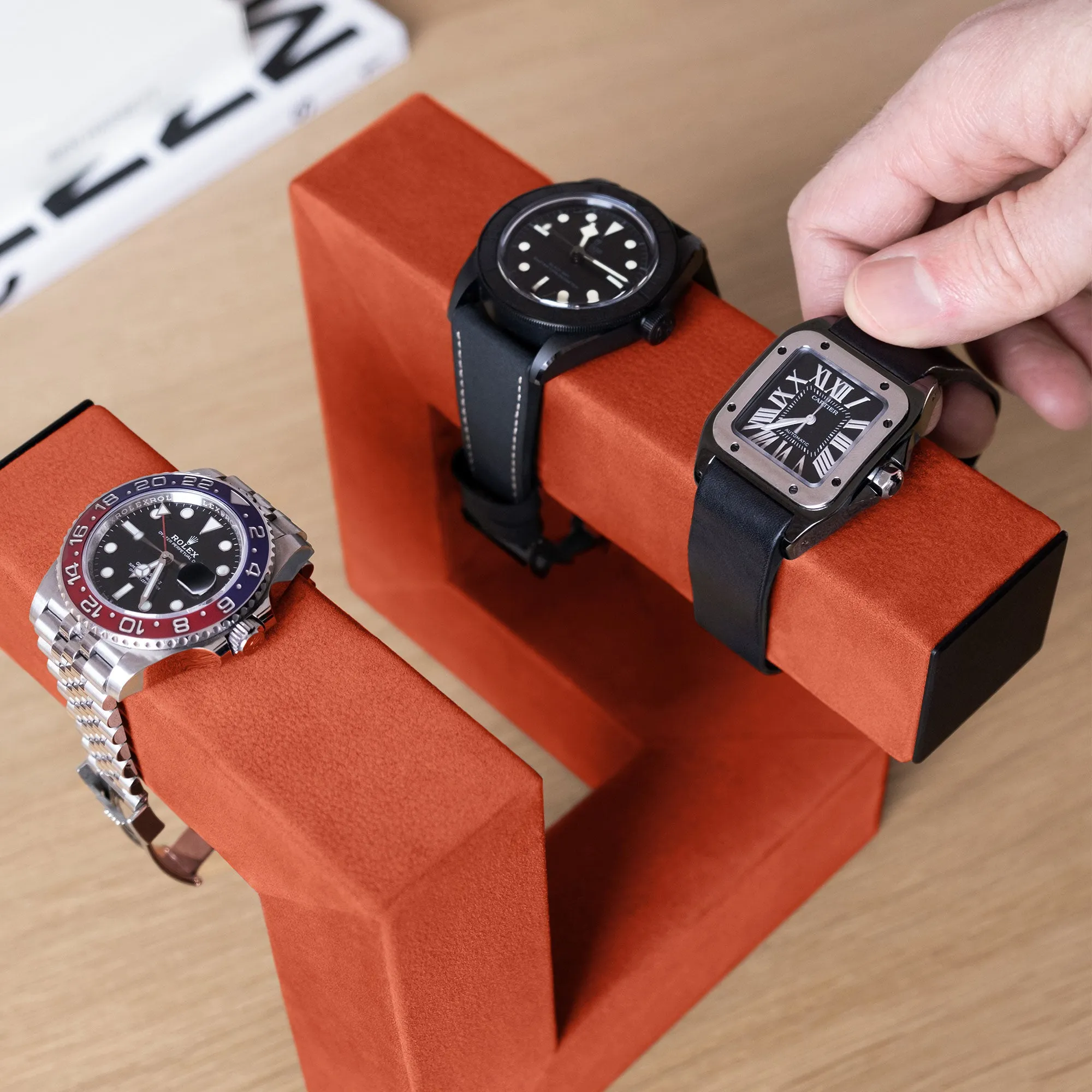 HUDSON DUO WATCH STAND - PIMENTO / GREY