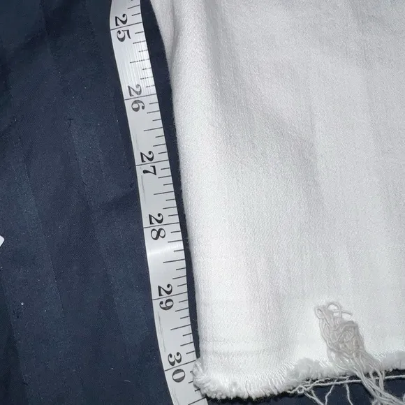 Joe’s Jeans Petite Provacateur, white, unworn